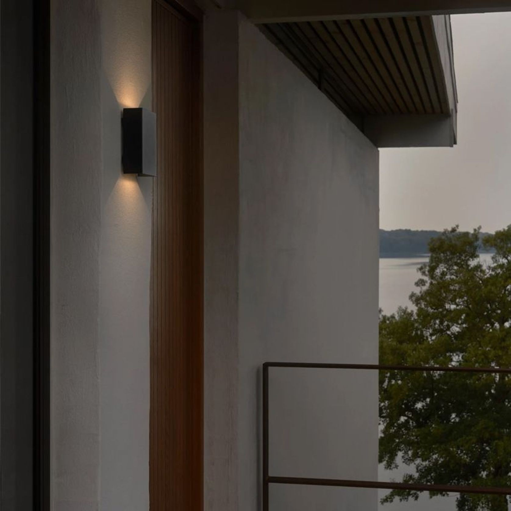 Fold 10 Wall Light Seaside Black gallery detail image