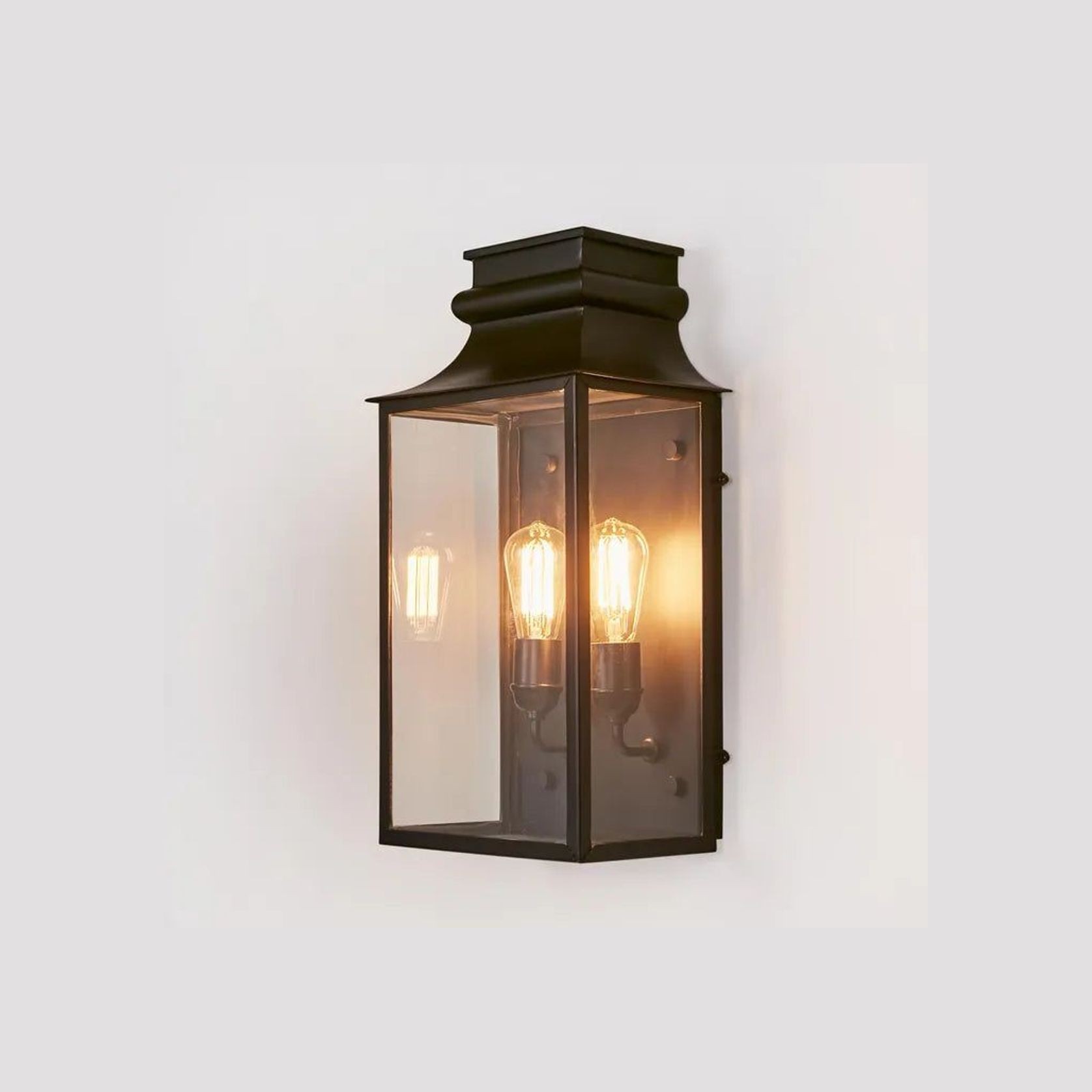 Outdoor Classic Lantern gallery detail image