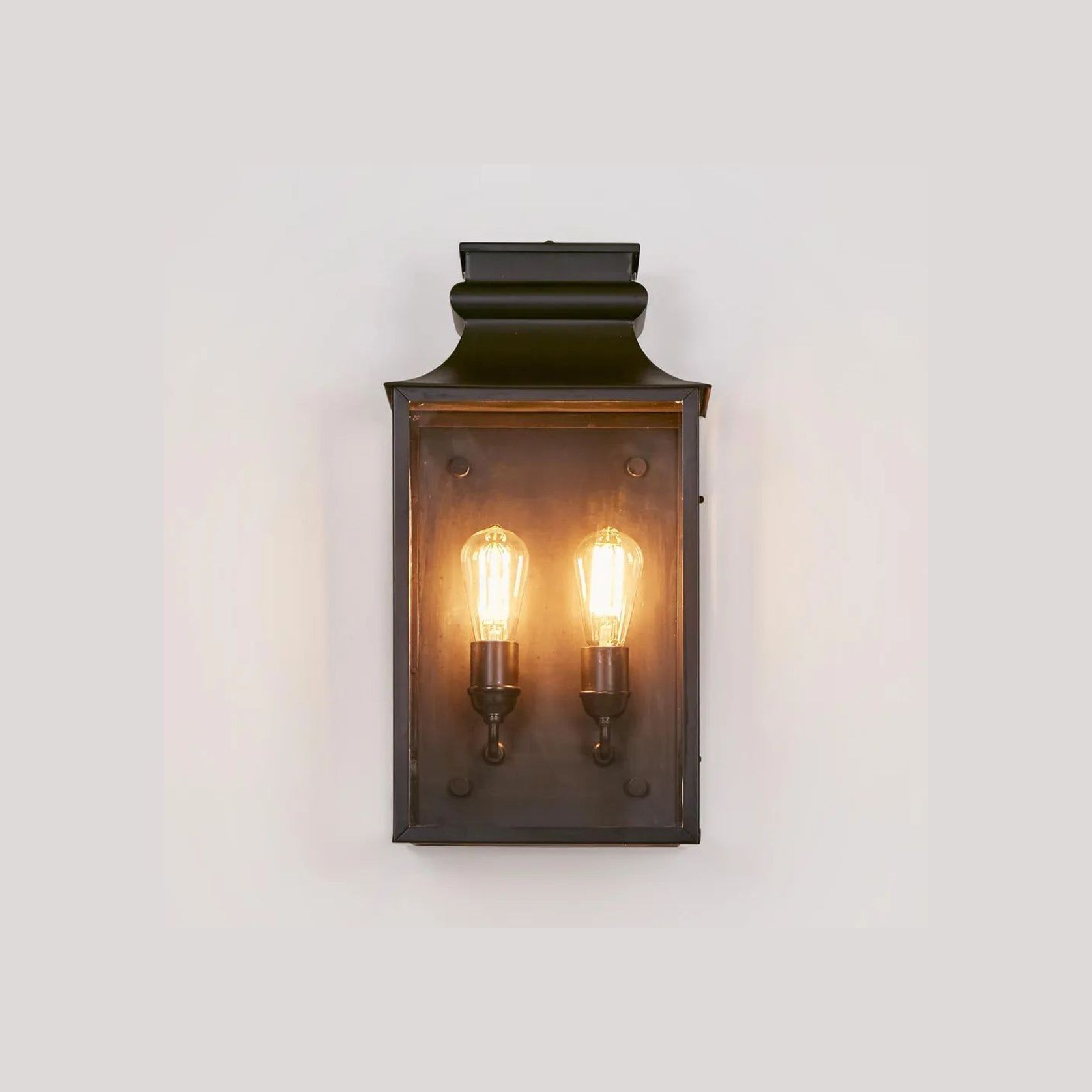 Outdoor Classic Lantern gallery detail image