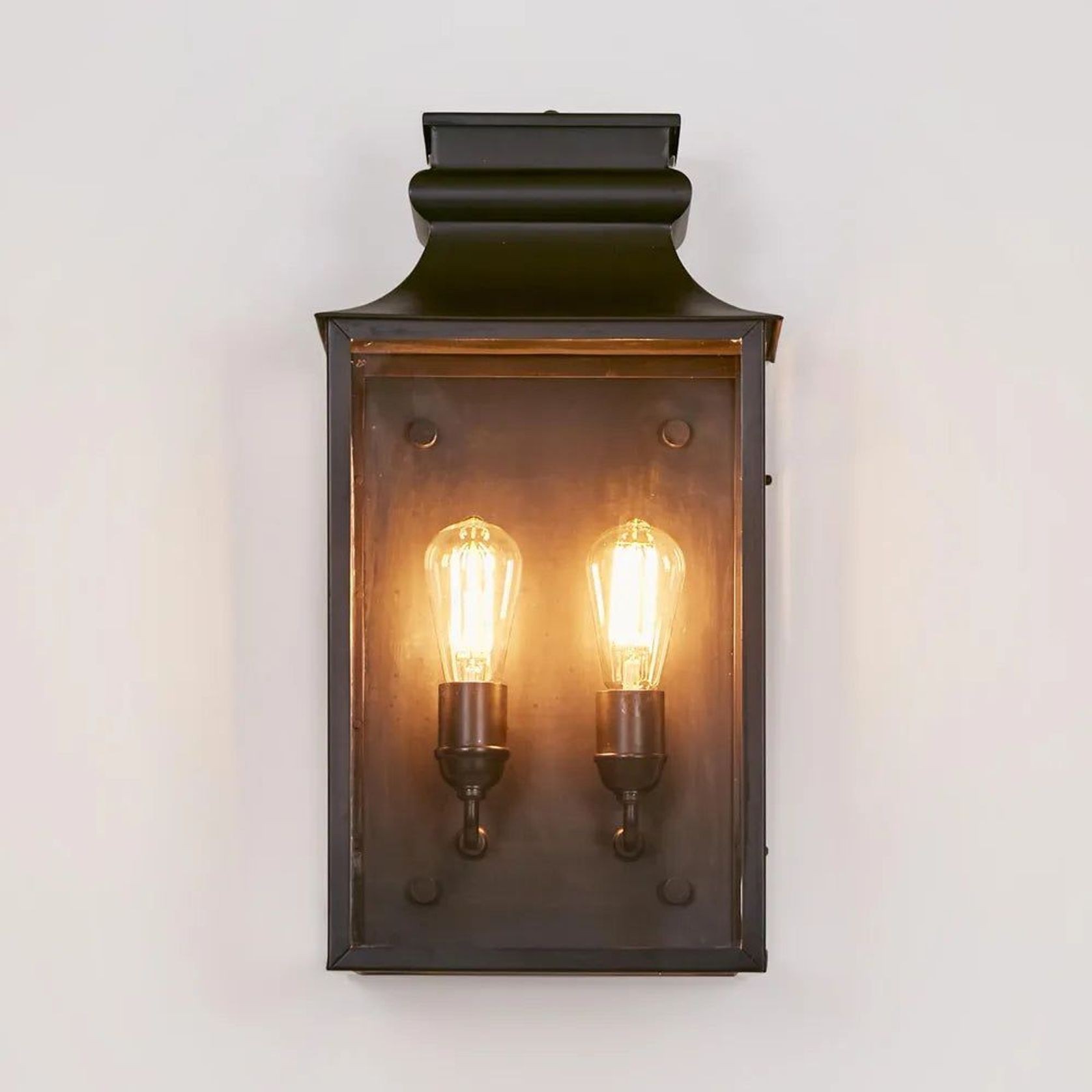 Outdoor Classic Lantern gallery detail image