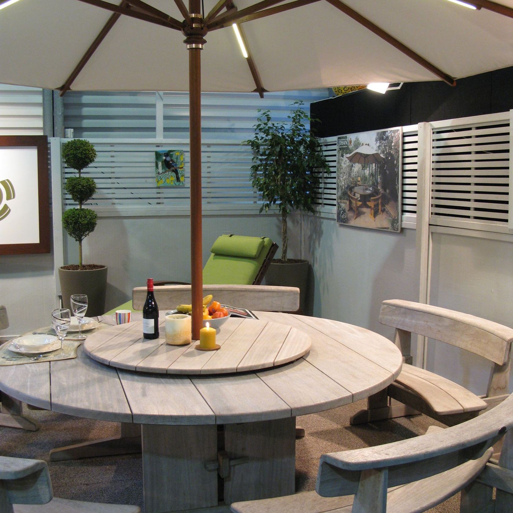 Round Table Suite 2000 gallery detail image