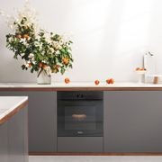 Miele Pureline Cleansteel Pyrolytic Oven W.600 H 7464 Bp gallery detail image