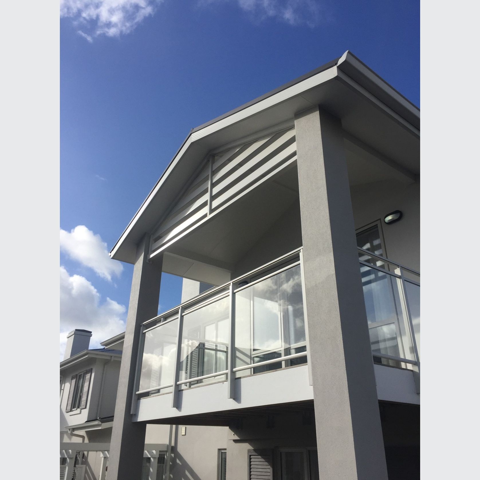 Louvrelite® Gable Sun Shade gallery detail image