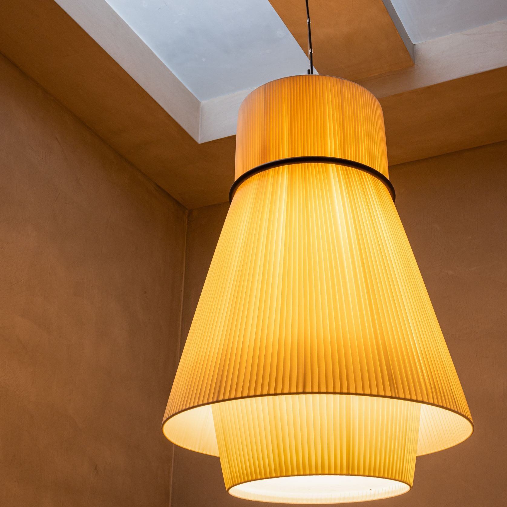 Folie S/70.2 Pendant gallery detail image
