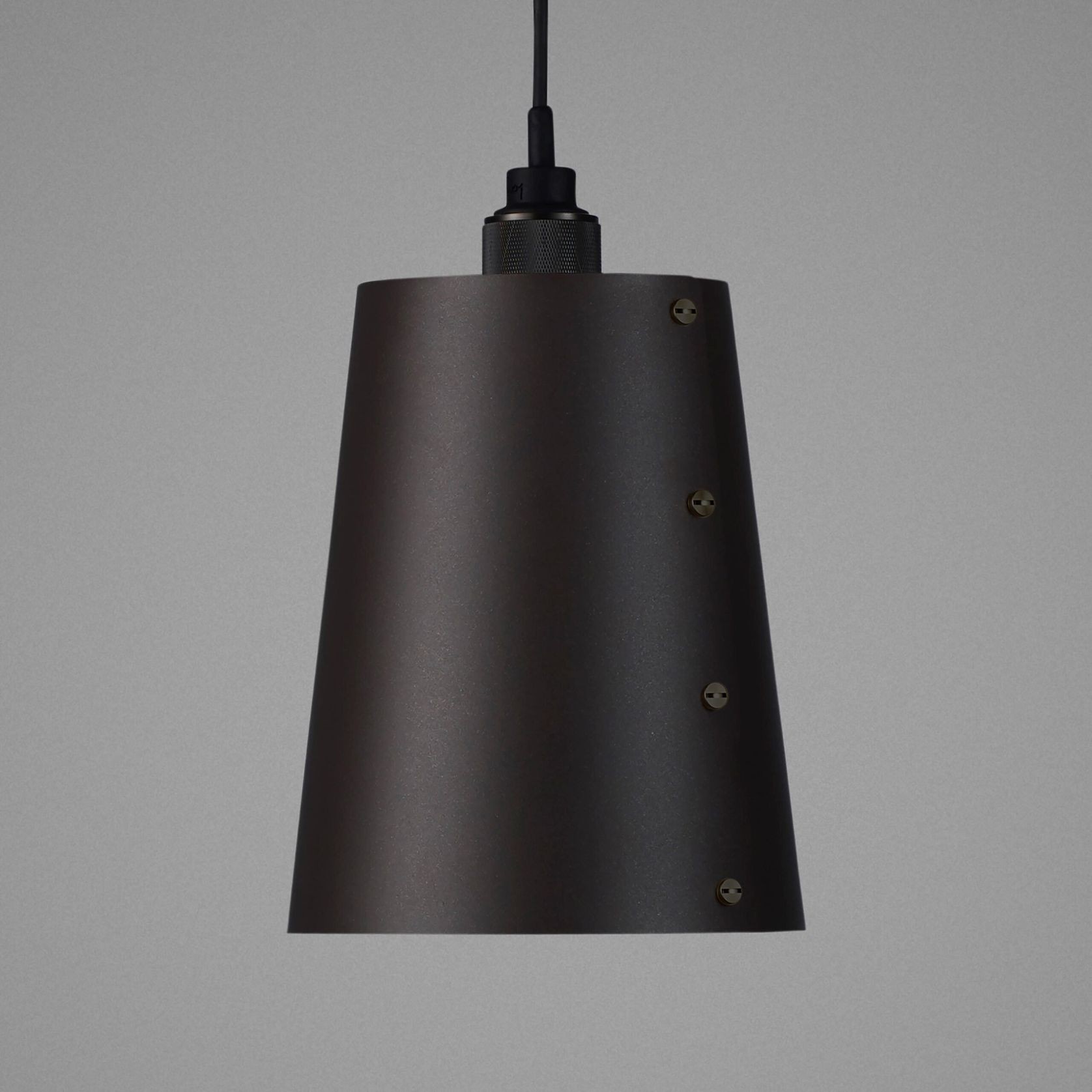 Hooked 1.0 Large Pendant Light 2.6M | Graphite gallery detail image