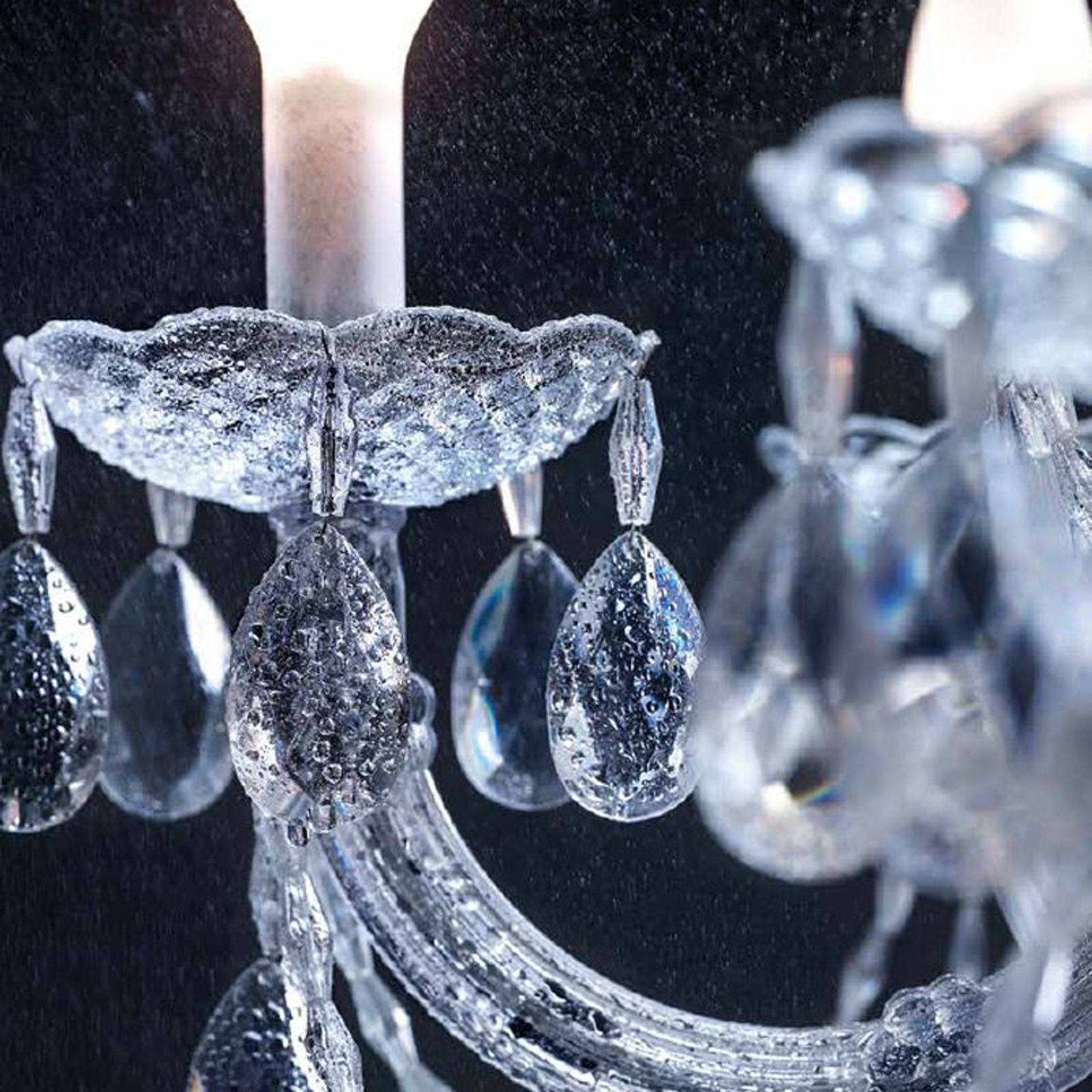 Drylight S18 White | Chandelier gallery detail image