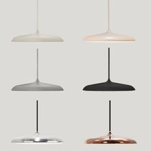 Artist 25 Pendant Light gallery detail image