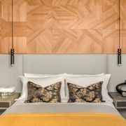 Fulcrum Light - Polished Gold gallery detail image