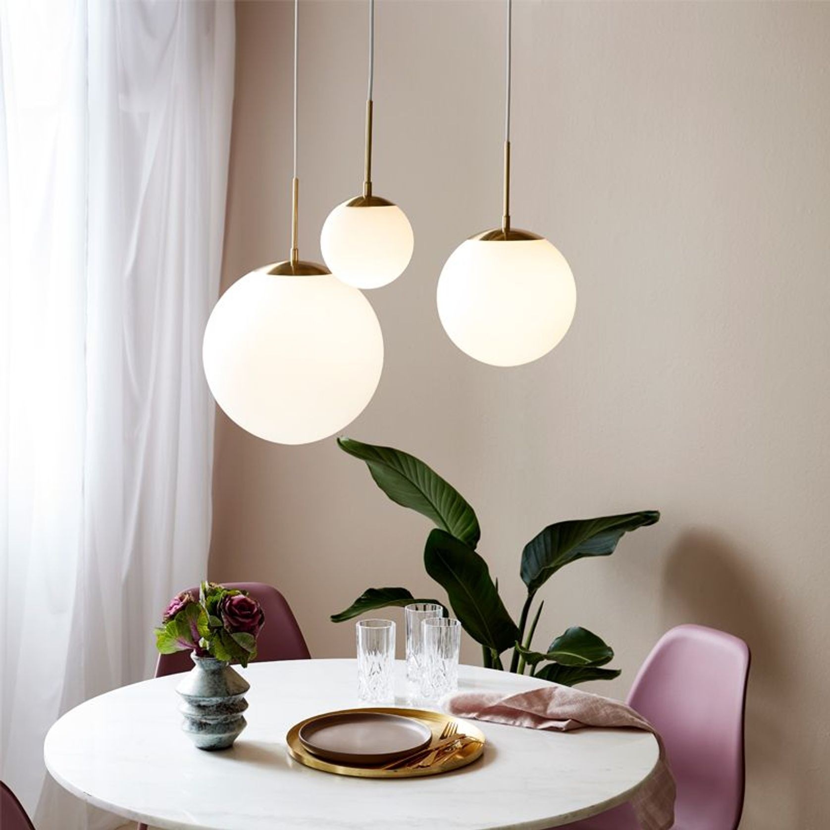Grant 25 Pendant Light gallery detail image
