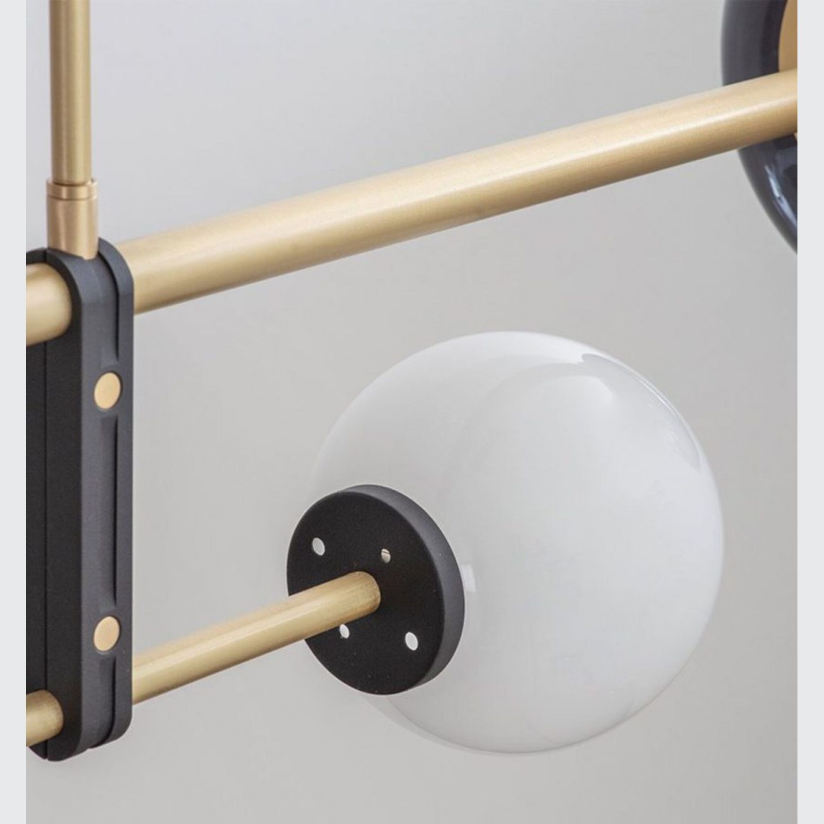 Lizak Linear Pendant Light gallery detail image