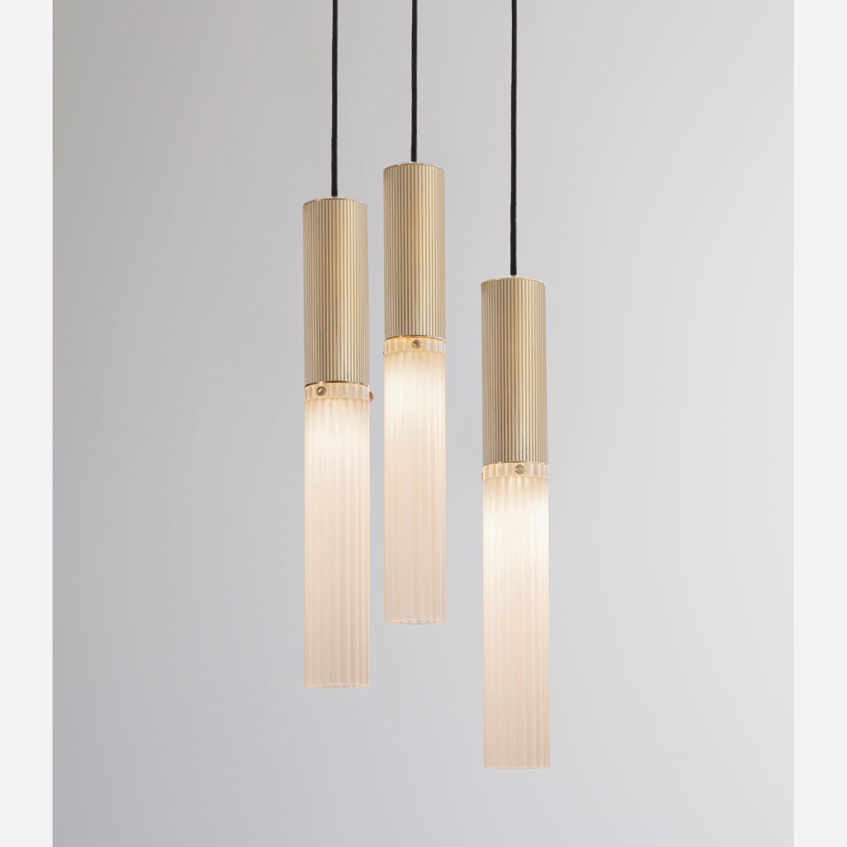 Flume Alabaster 3lt Pendant Light gallery detail image