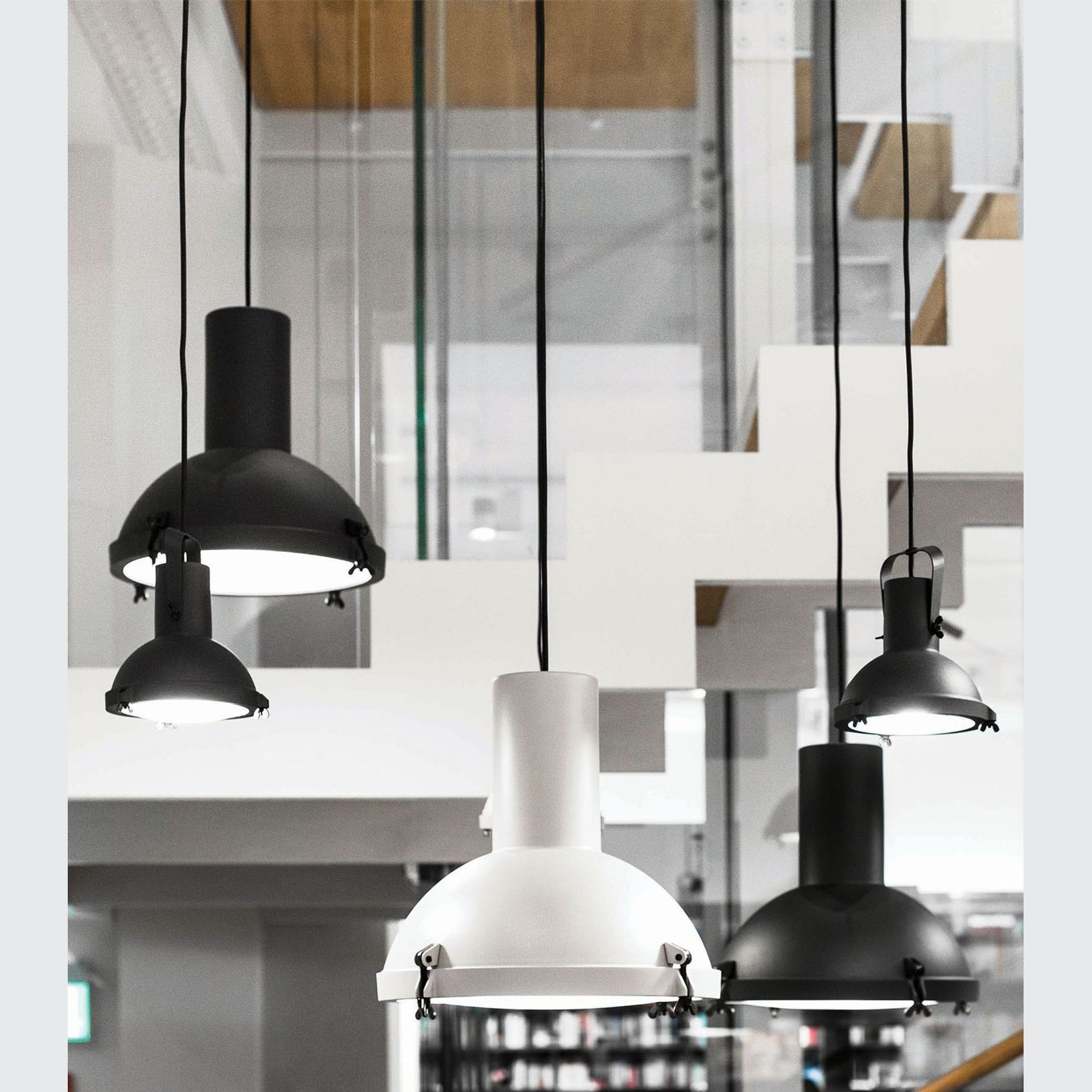 Projecteur Pendant Light gallery detail image
