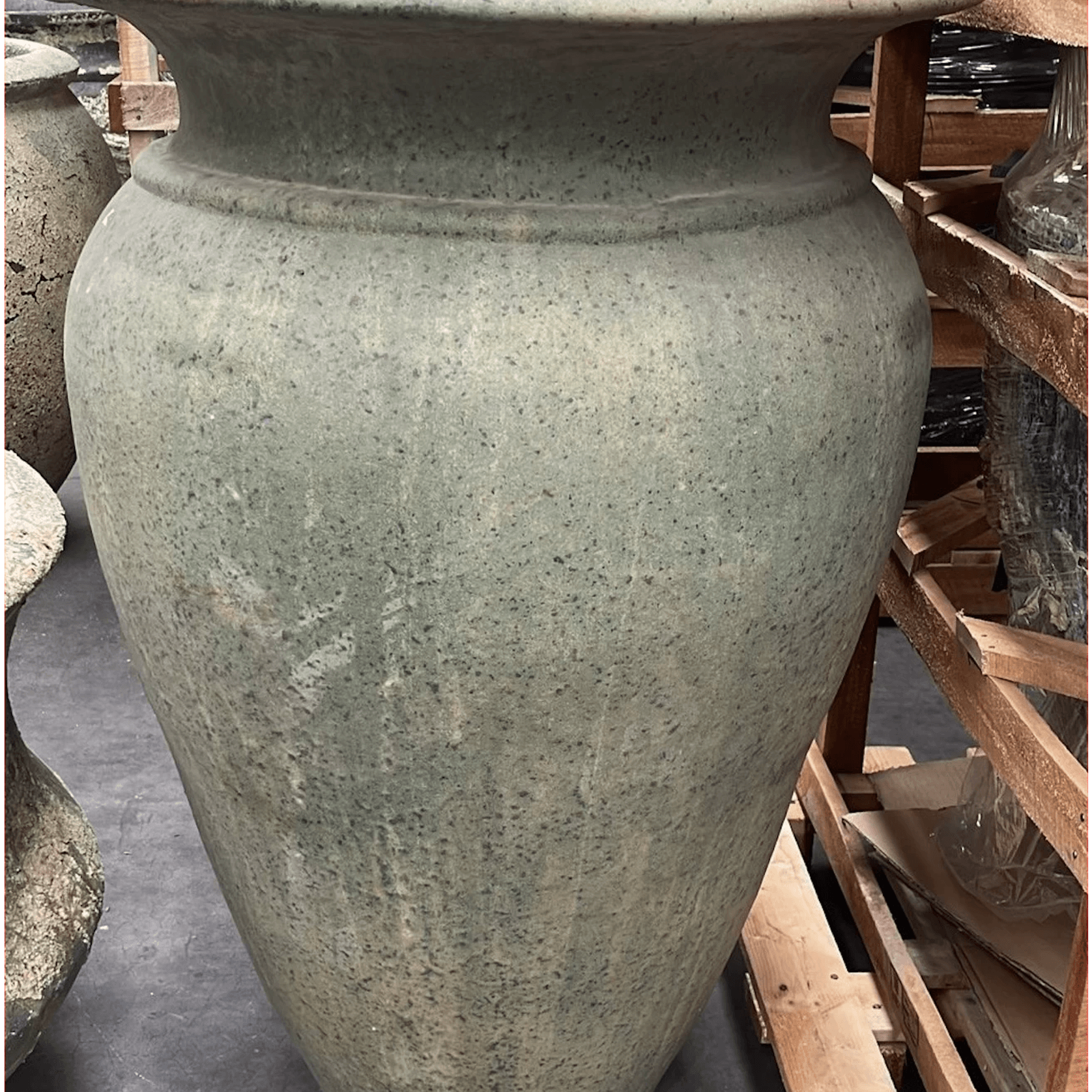 Atlantis - Pharaoh Jar gallery detail image