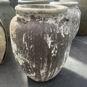 Atlantis - Nimo Planter w/ lugs gallery detail image