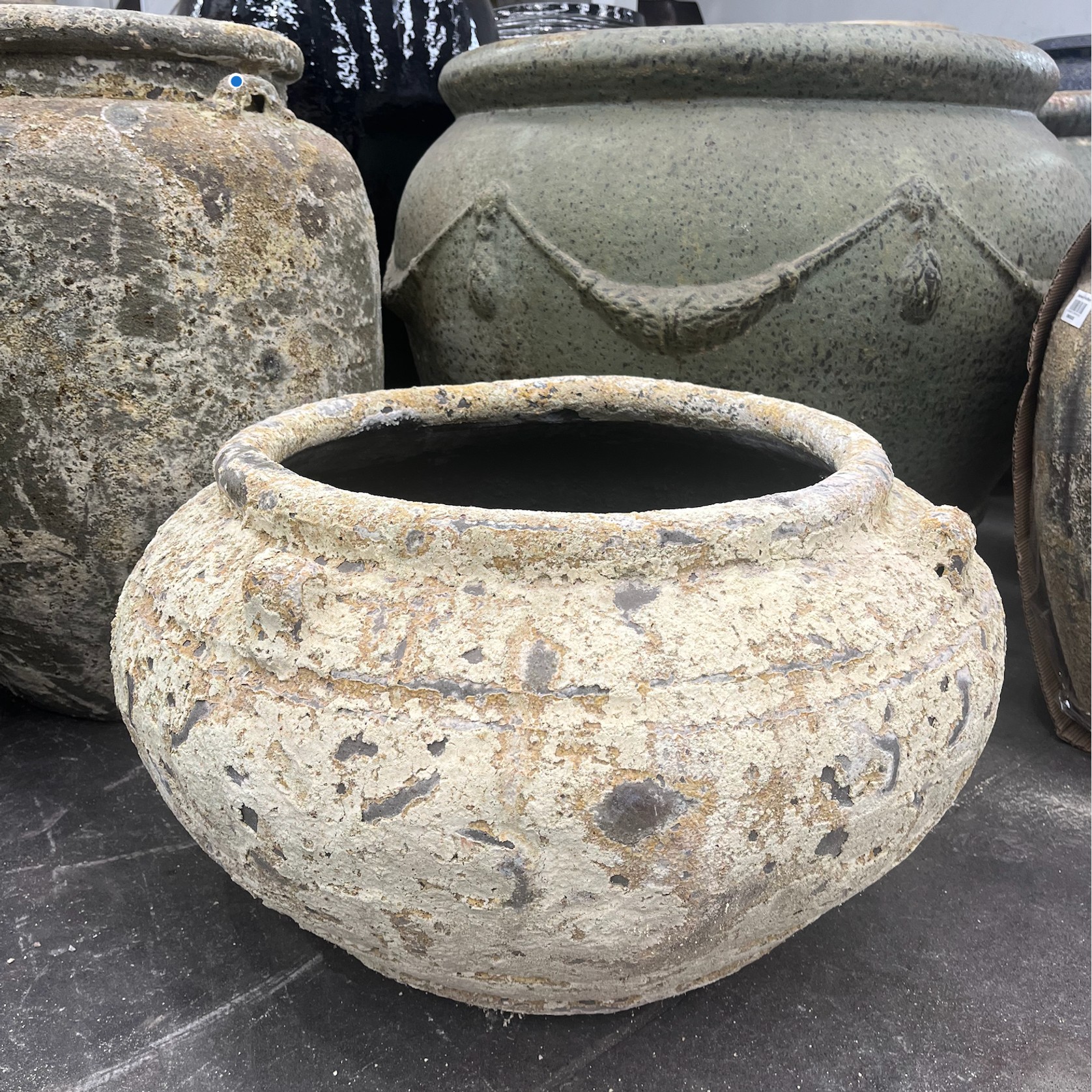 Atlantis - Garland Urn gallery detail image