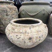 Atlantis - Garland Urn gallery detail image