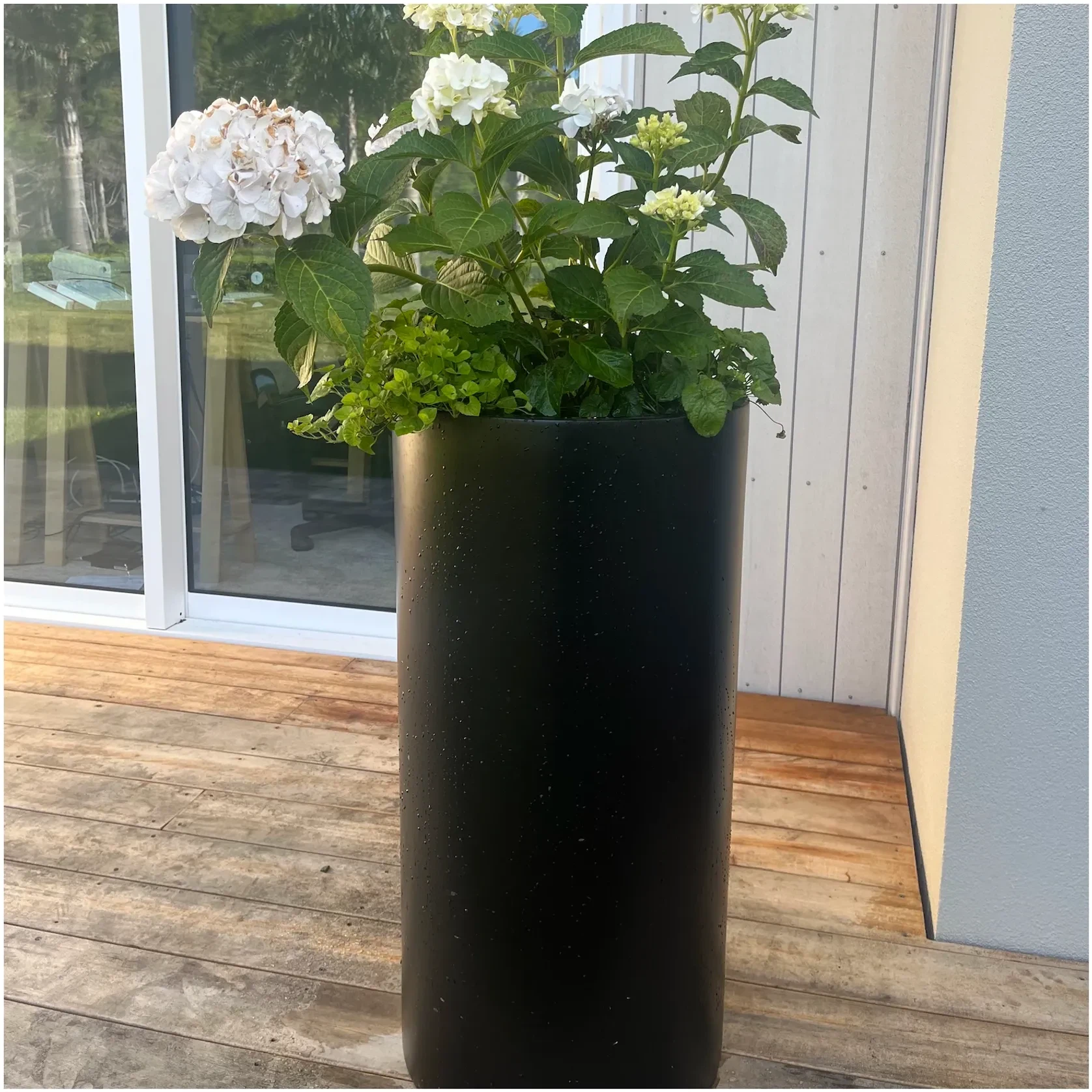 Bianca Cigar Cylinder Pot gallery detail image