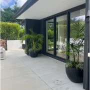 Bianca Egg Pot gallery detail image