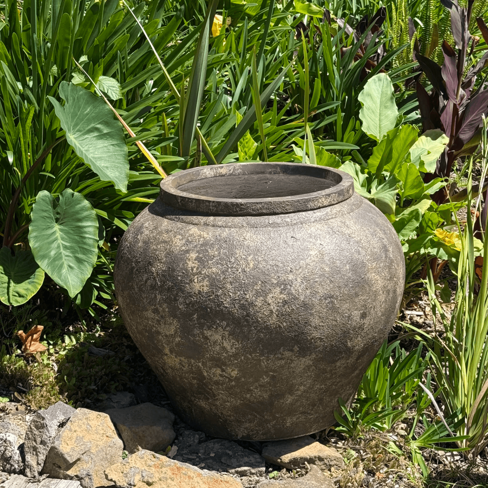 Poise Planter – Large gallery detail image