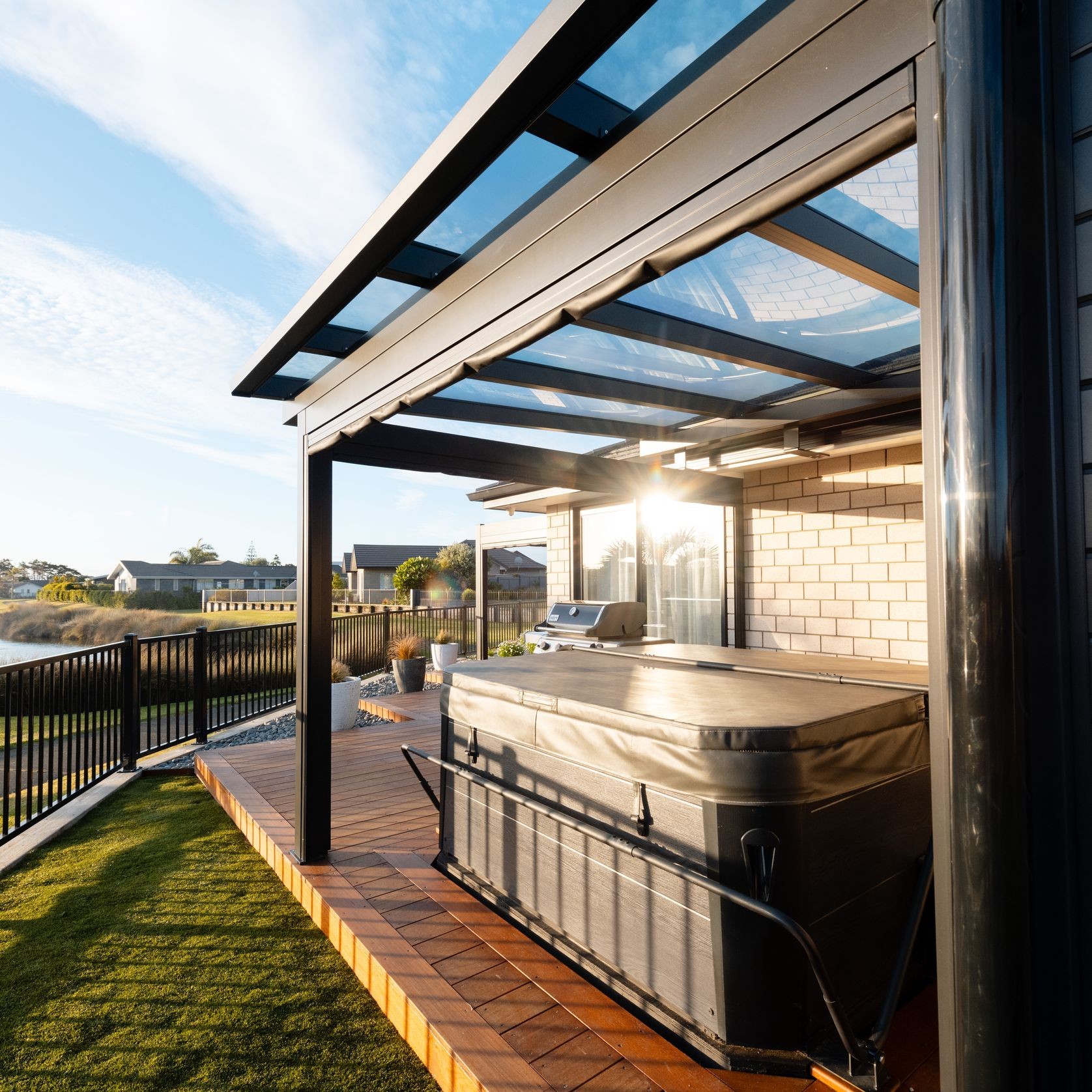 VelaSun® Outdoor Living System gallery detail image
