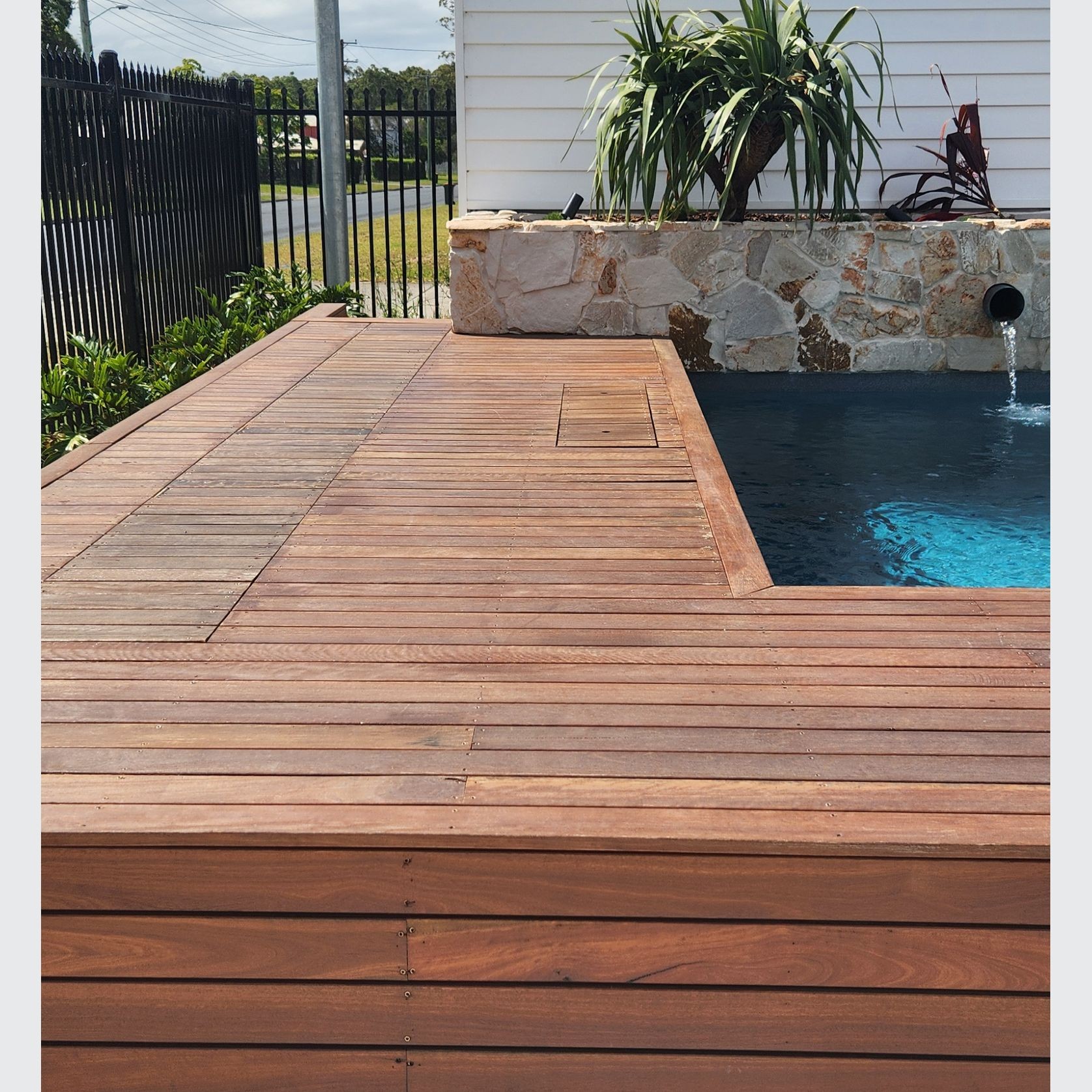 Power Lid Frame  by Aussie UnderCover gallery detail image