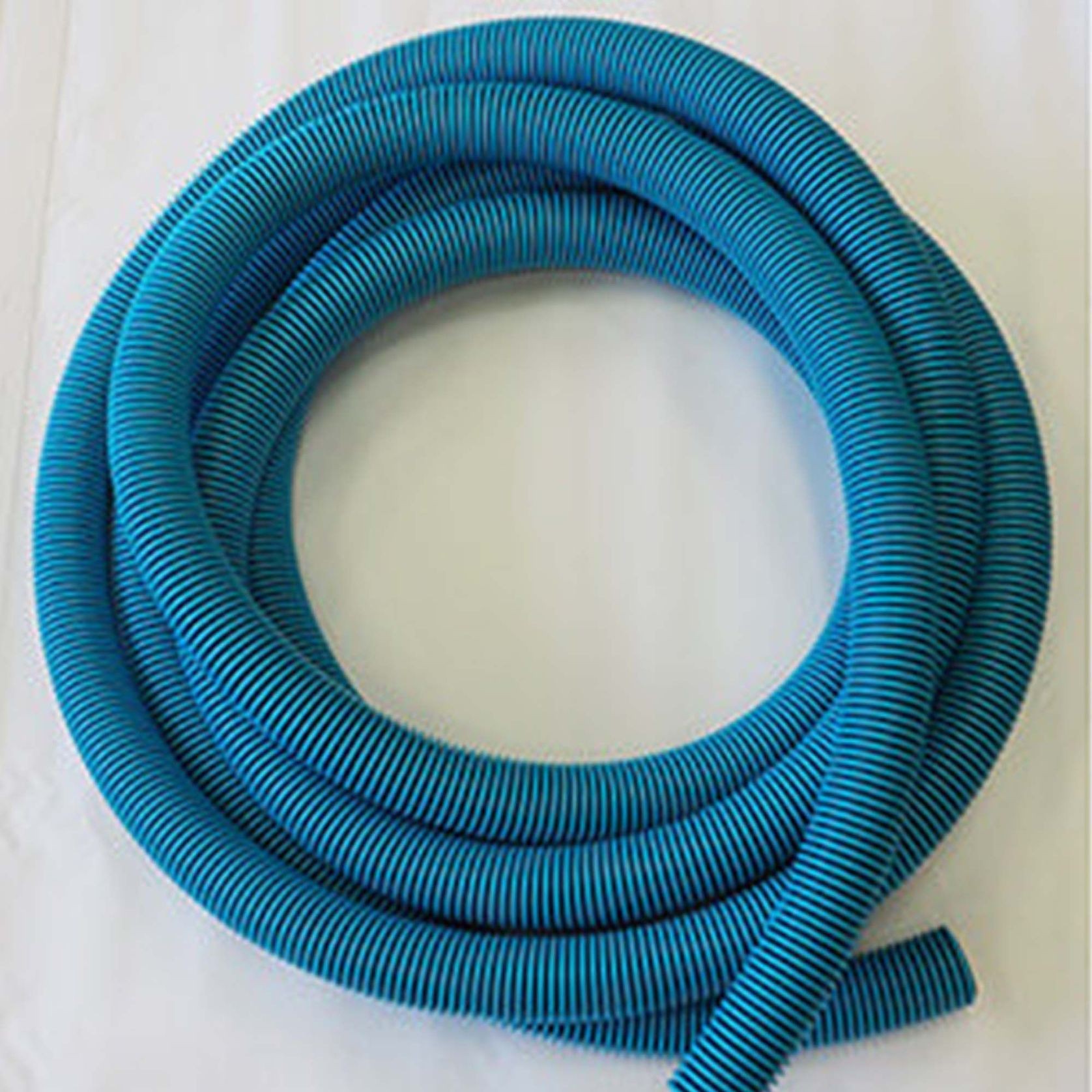 Deluxe Pool Hose gallery detail image