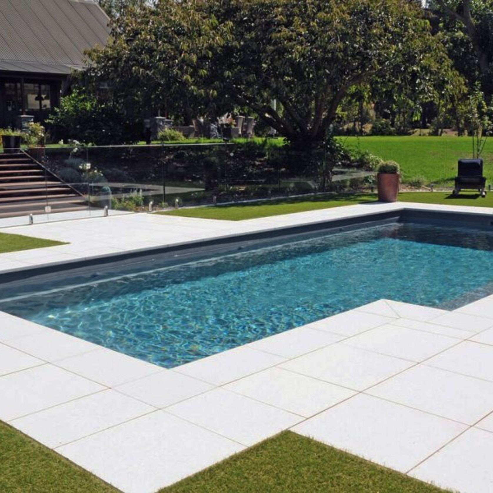 Veneto Pool Paving gallery detail image