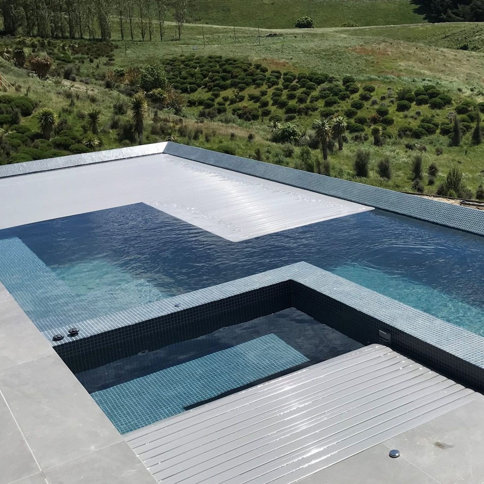 Covrex Automated Pool Cover gallery detail image