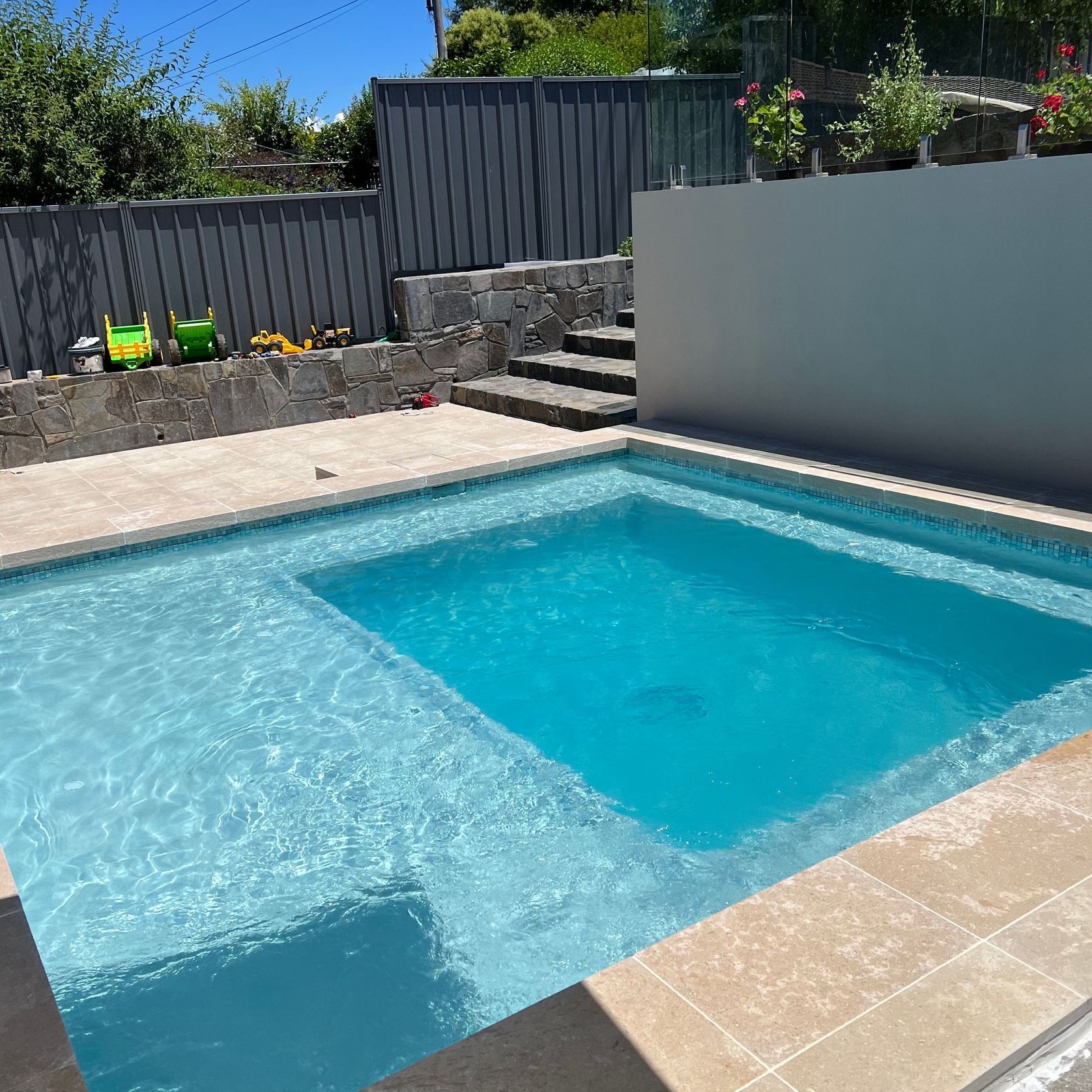 JEWELS 4 POOLS Ultra | Zircon gallery detail image