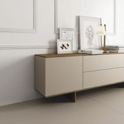 Silk Camel | Chromatic Look gallery detail image