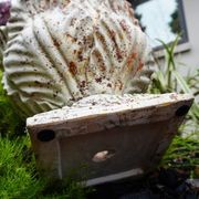 Acanthus Urn gallery detail image