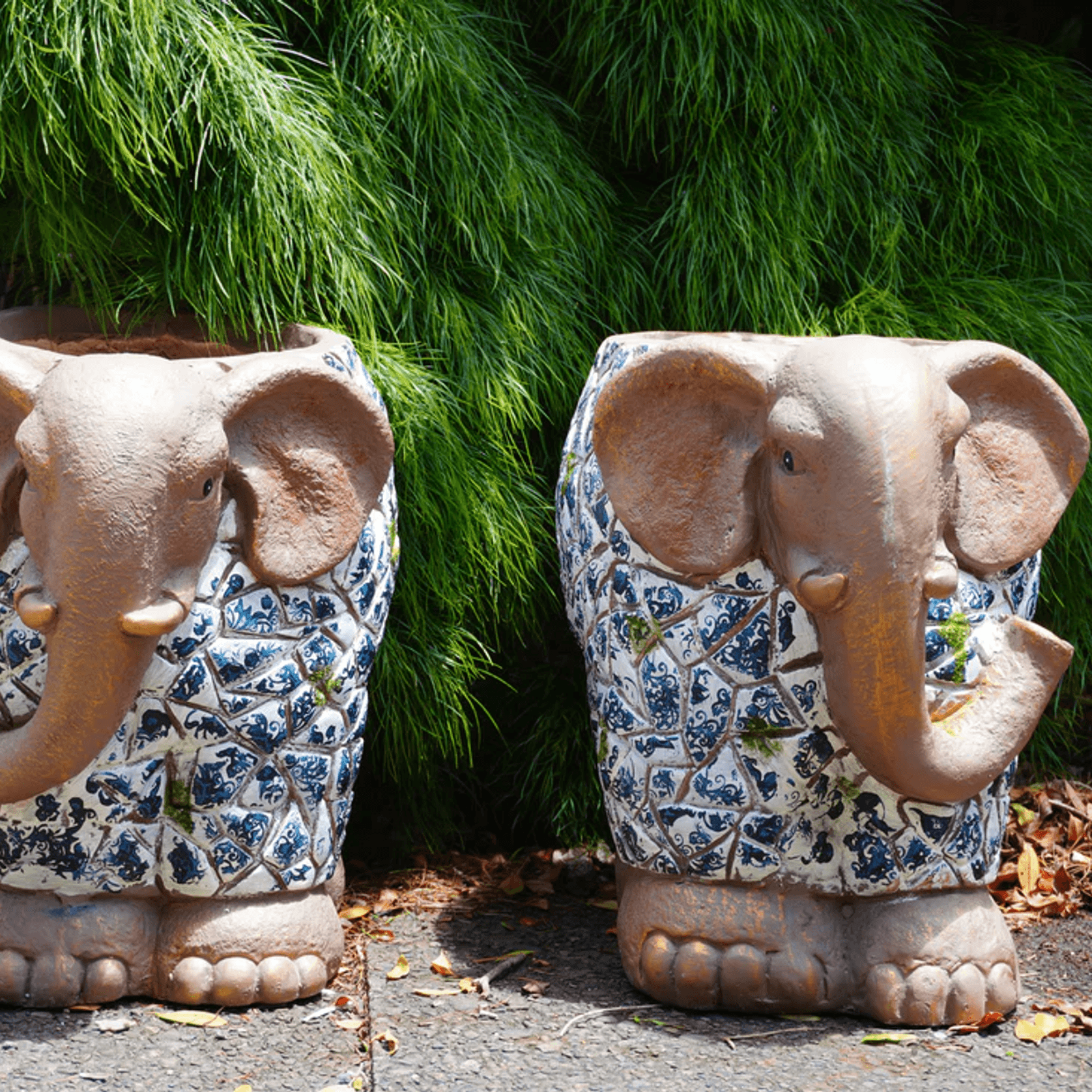 Golden Mosaic Elephant Pot gallery detail image