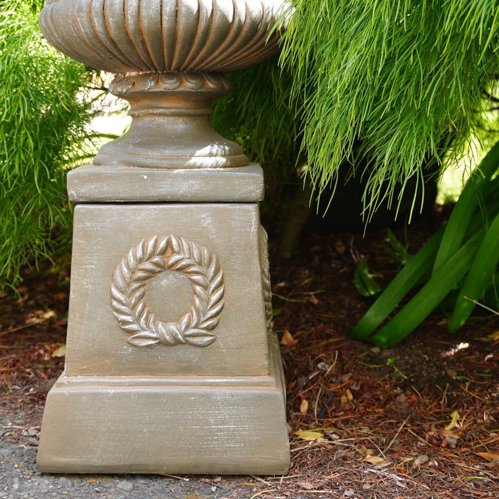 Laurel Medallion Urn & Plinth gallery detail image