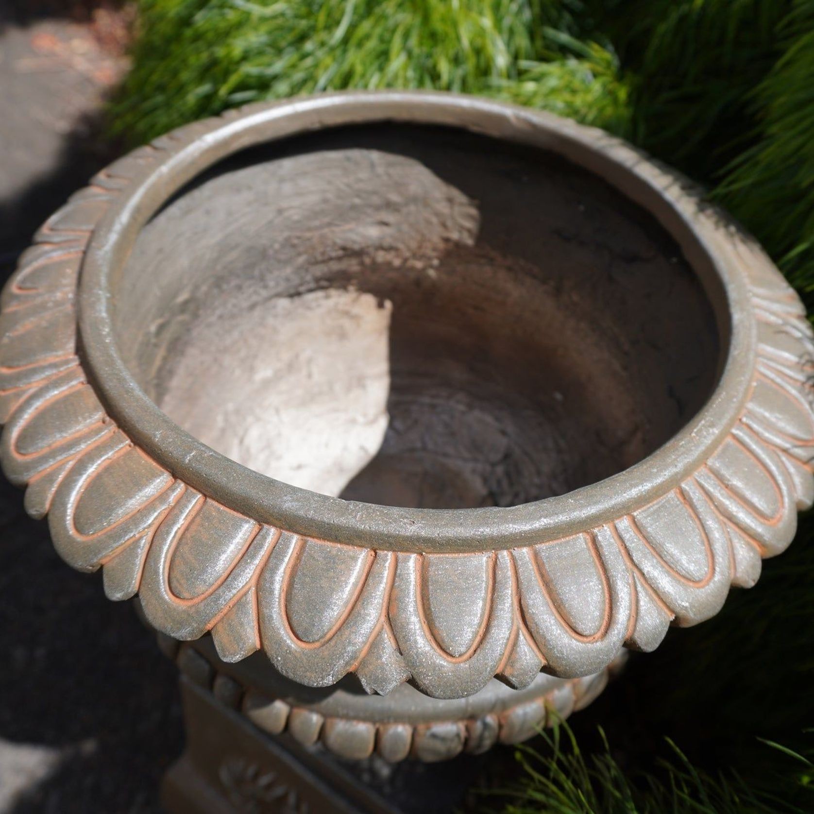 Laurel Medallion Urn & Plinth gallery detail image