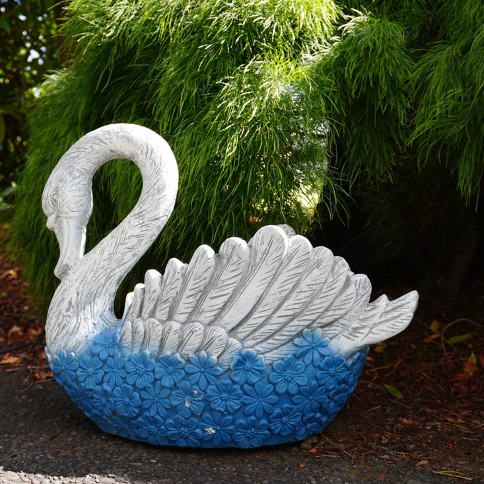 Feathered Beauty Planter gallery detail image
