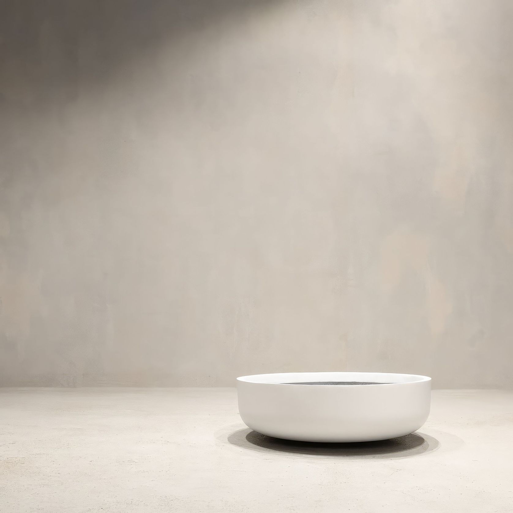 Hibernate 92 Degrees Low Bowl - Salt gallery detail image