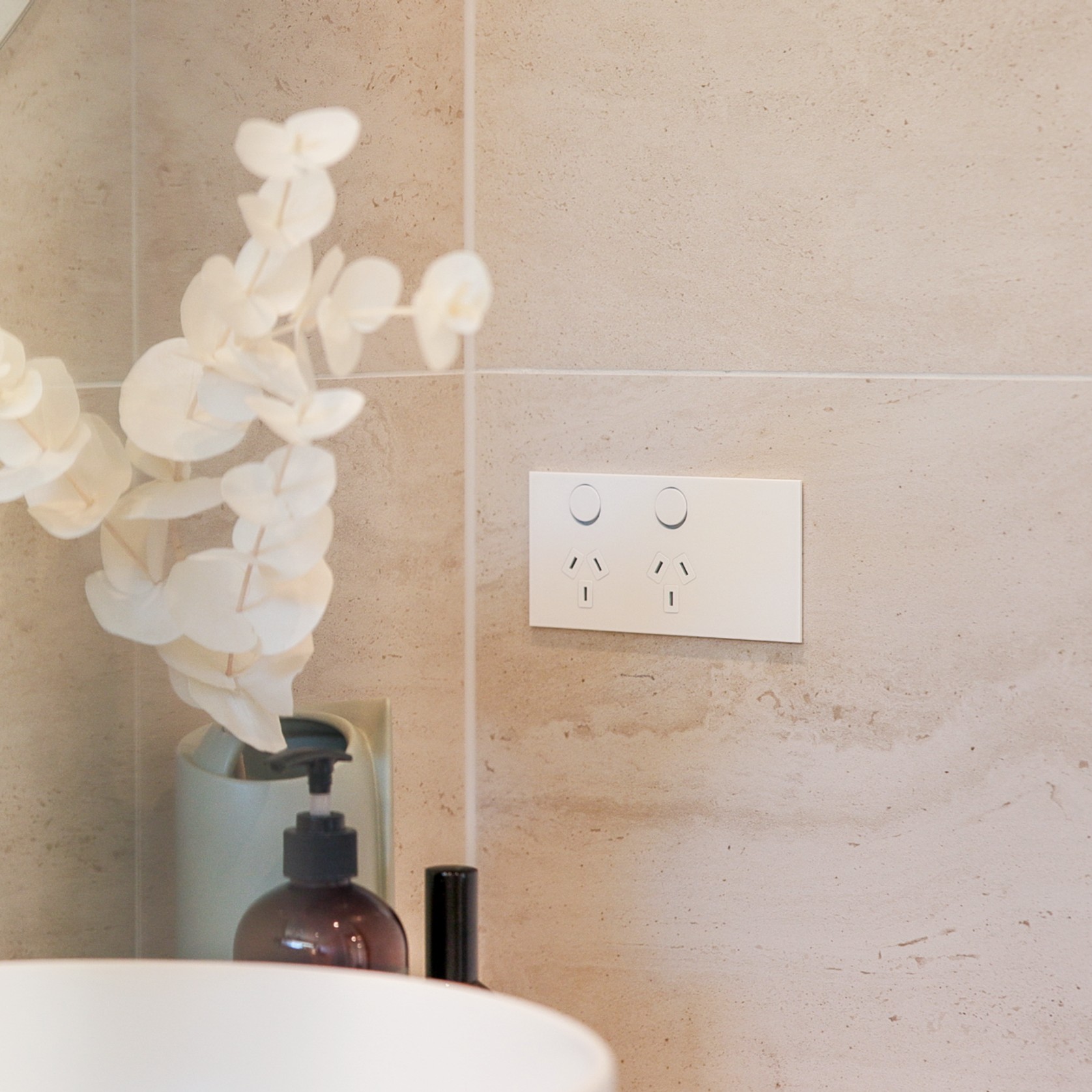 Clipsal Solis™ T Series | Switches & Powerpoints gallery detail image