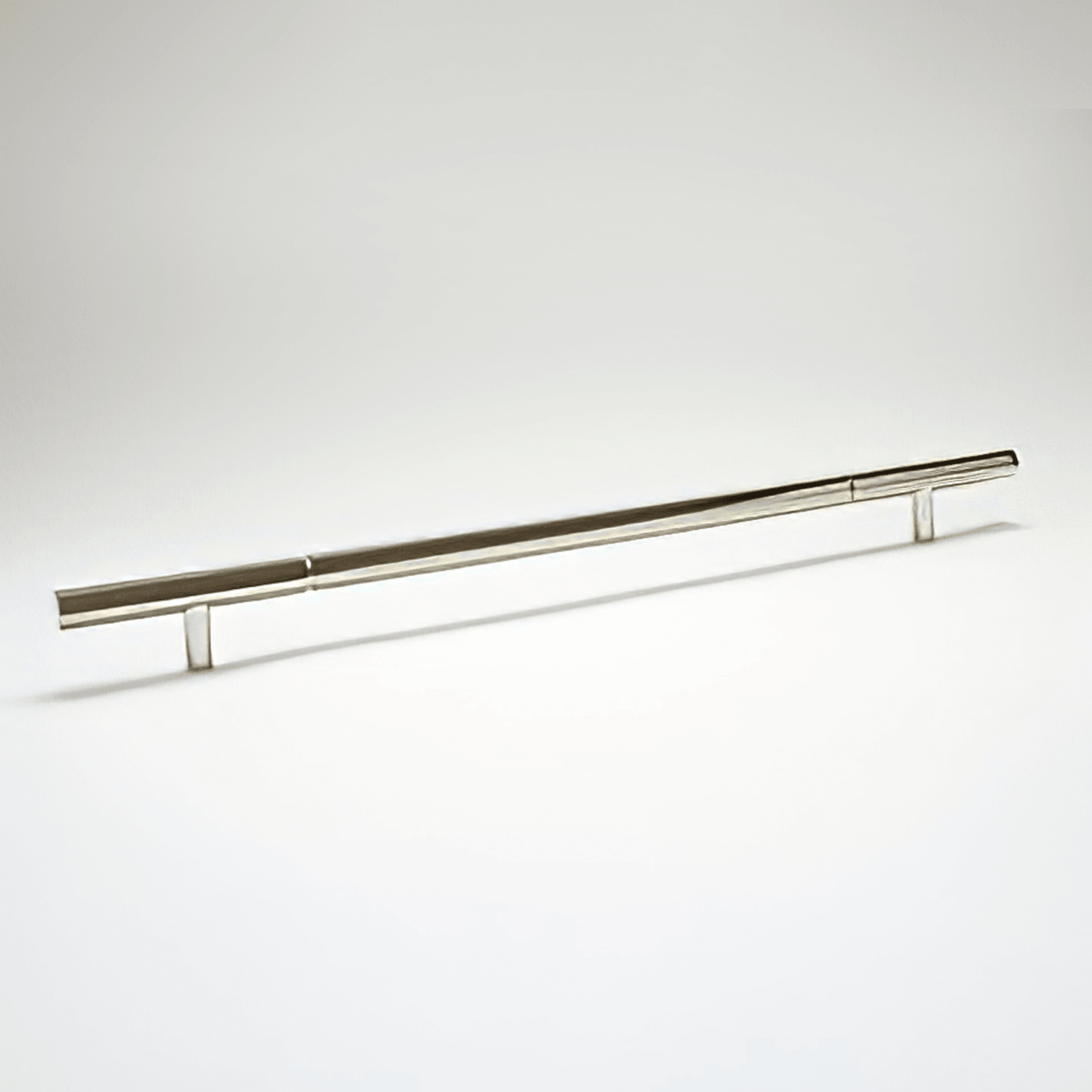 Facet 01L18 gallery detail image
