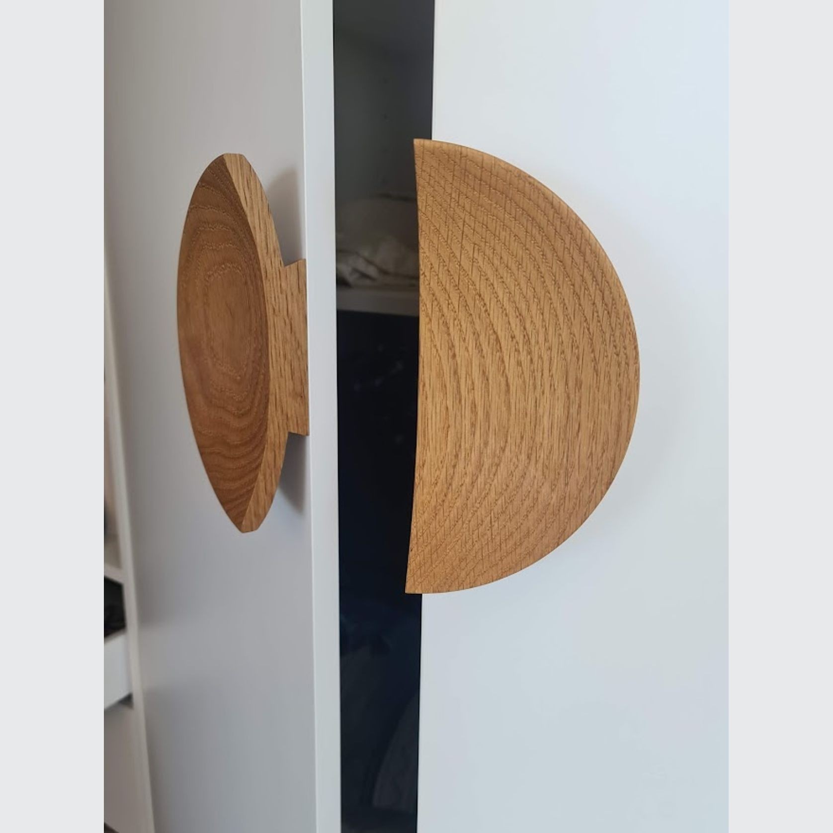 Timber Circle Pull Handle gallery detail image