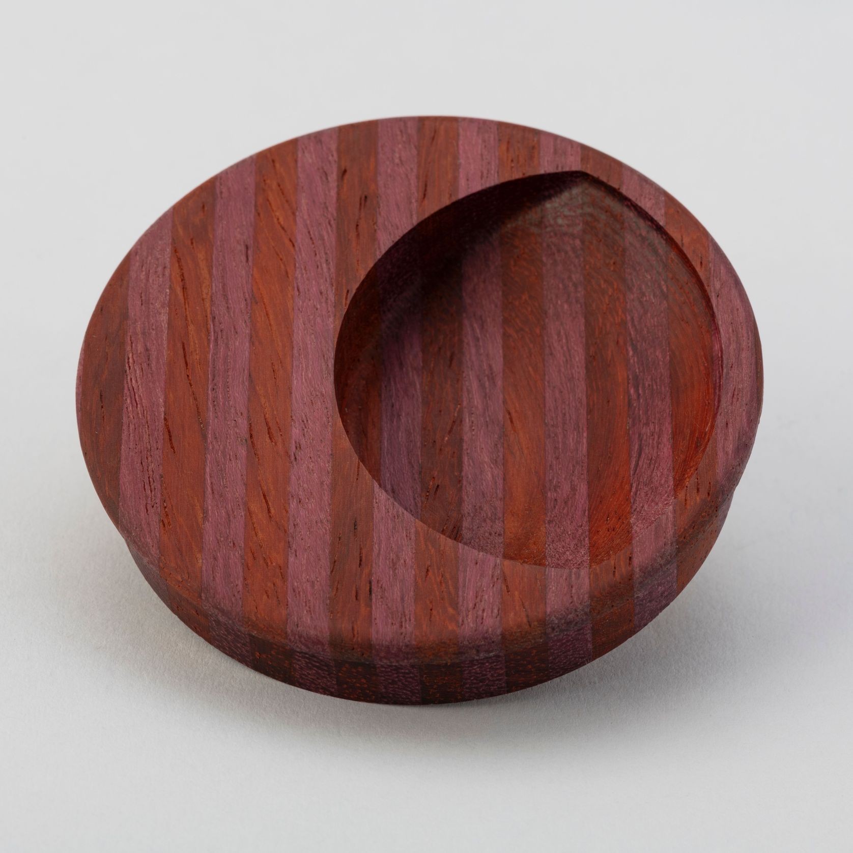 Lunacy Sliding Door Pull gallery detail image