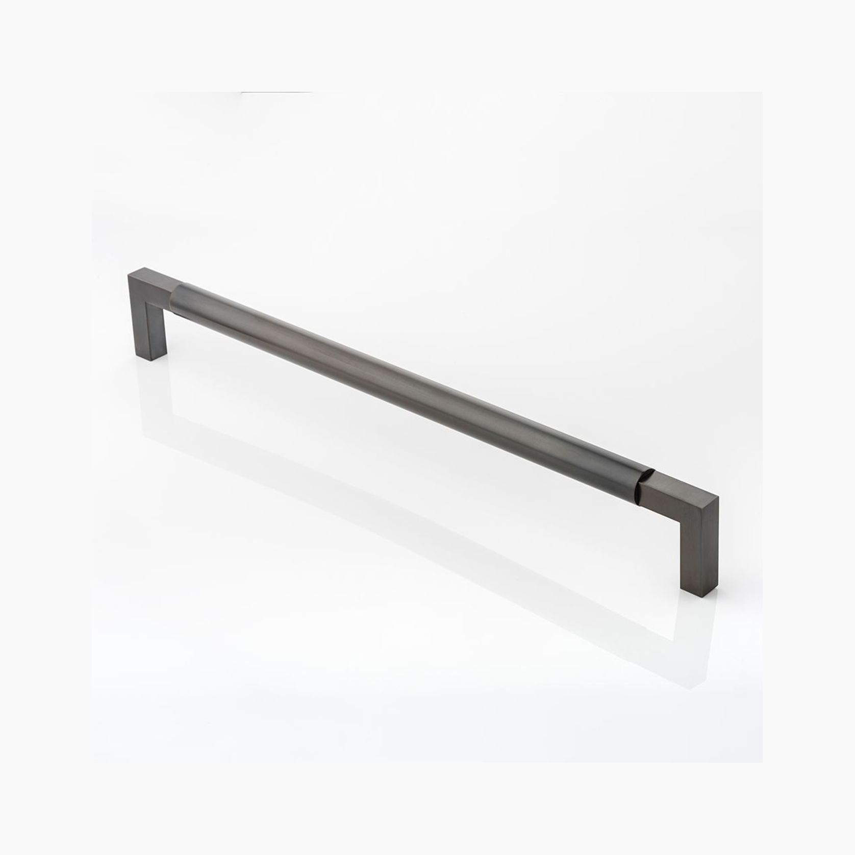 Joseph Giles Ashworth Door Pull gallery detail image