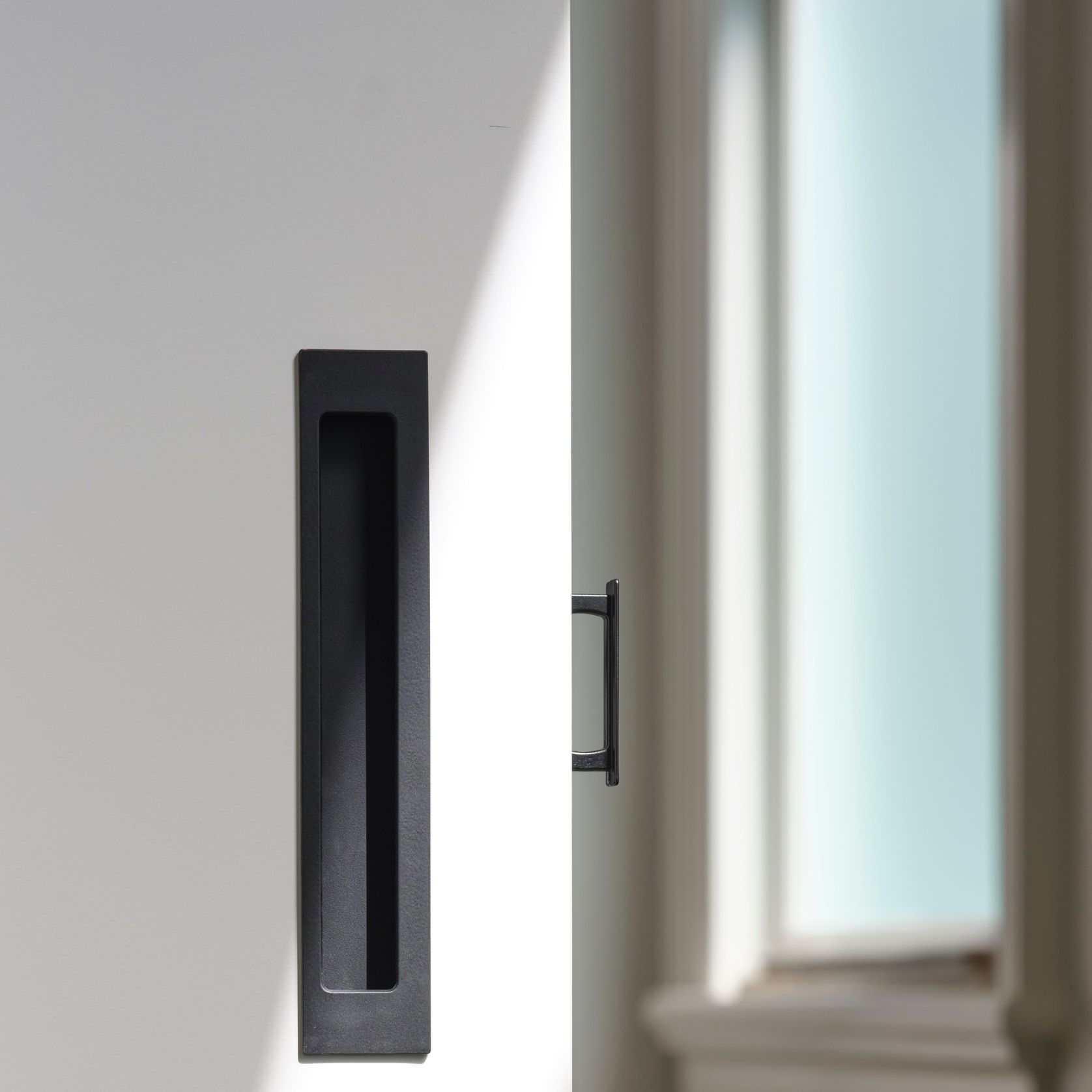 Flush Pull Series gallery detail image