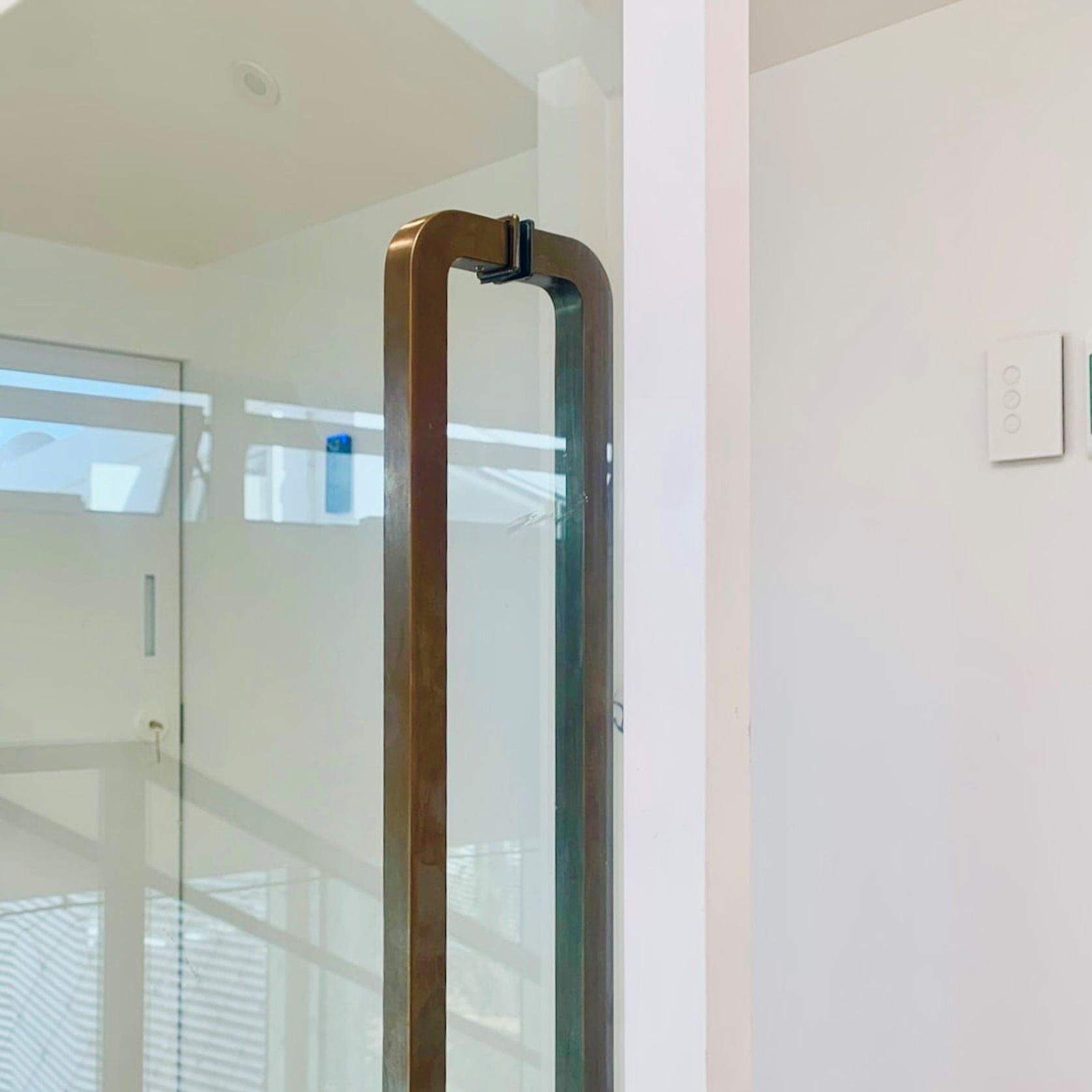 HB2200 Series D Pull Handles gallery detail image