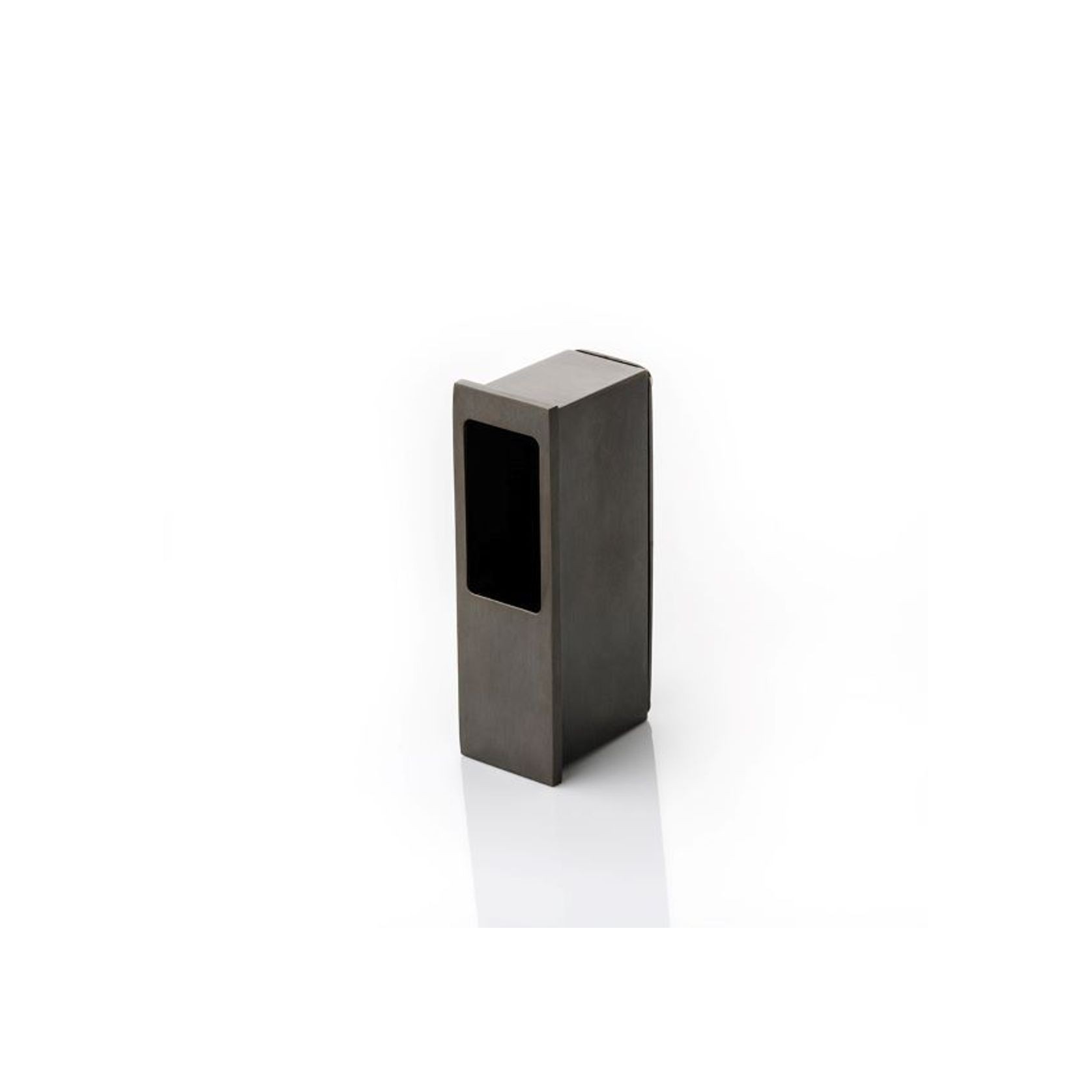 Joseph Giles - Solid Brass Pocket Sliding Door End Pull gallery detail image