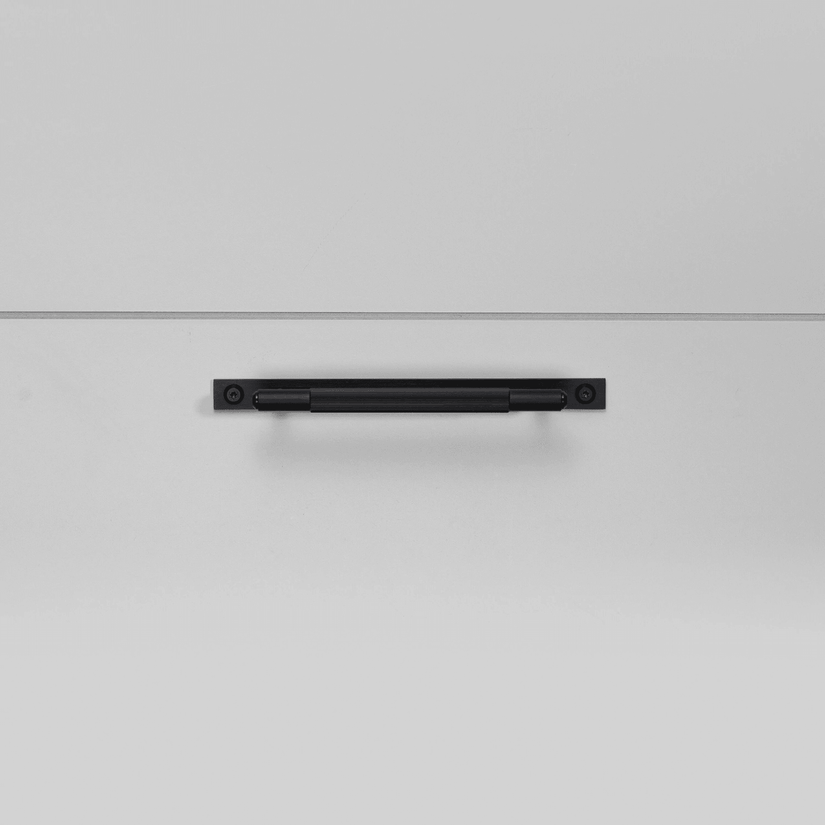 Buster & Punch / Linear / Pull Bar / Plate gallery detail image