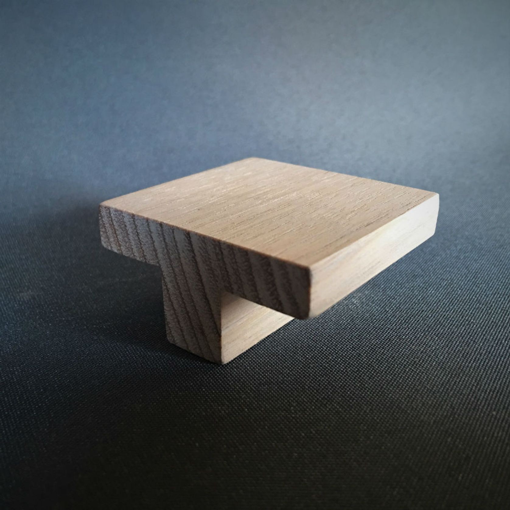 Squirk - Timber Door Handle - SDH003b gallery detail image
