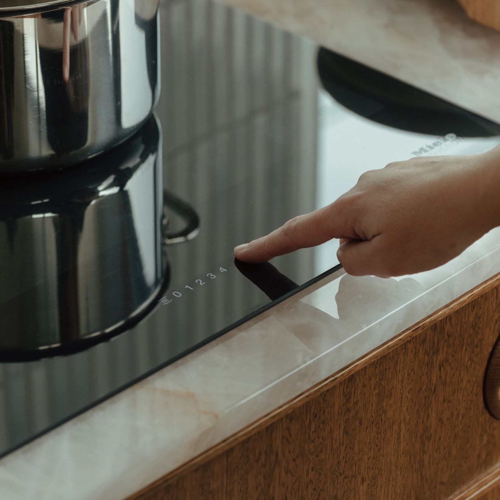 Cats Eye - Inset Pull gallery detail image