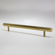 Facet 01L gallery detail image