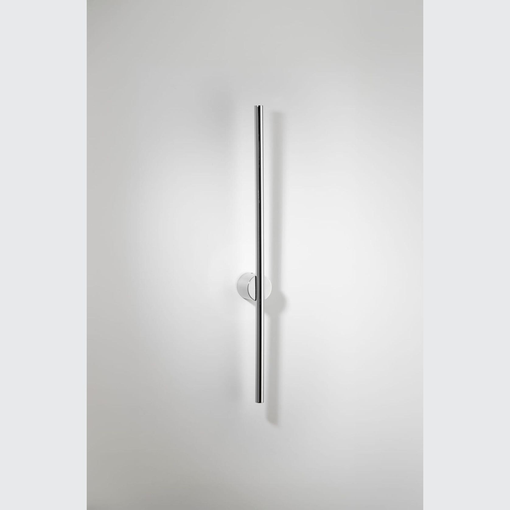 Associati Pull Handle - 600mm gallery detail image