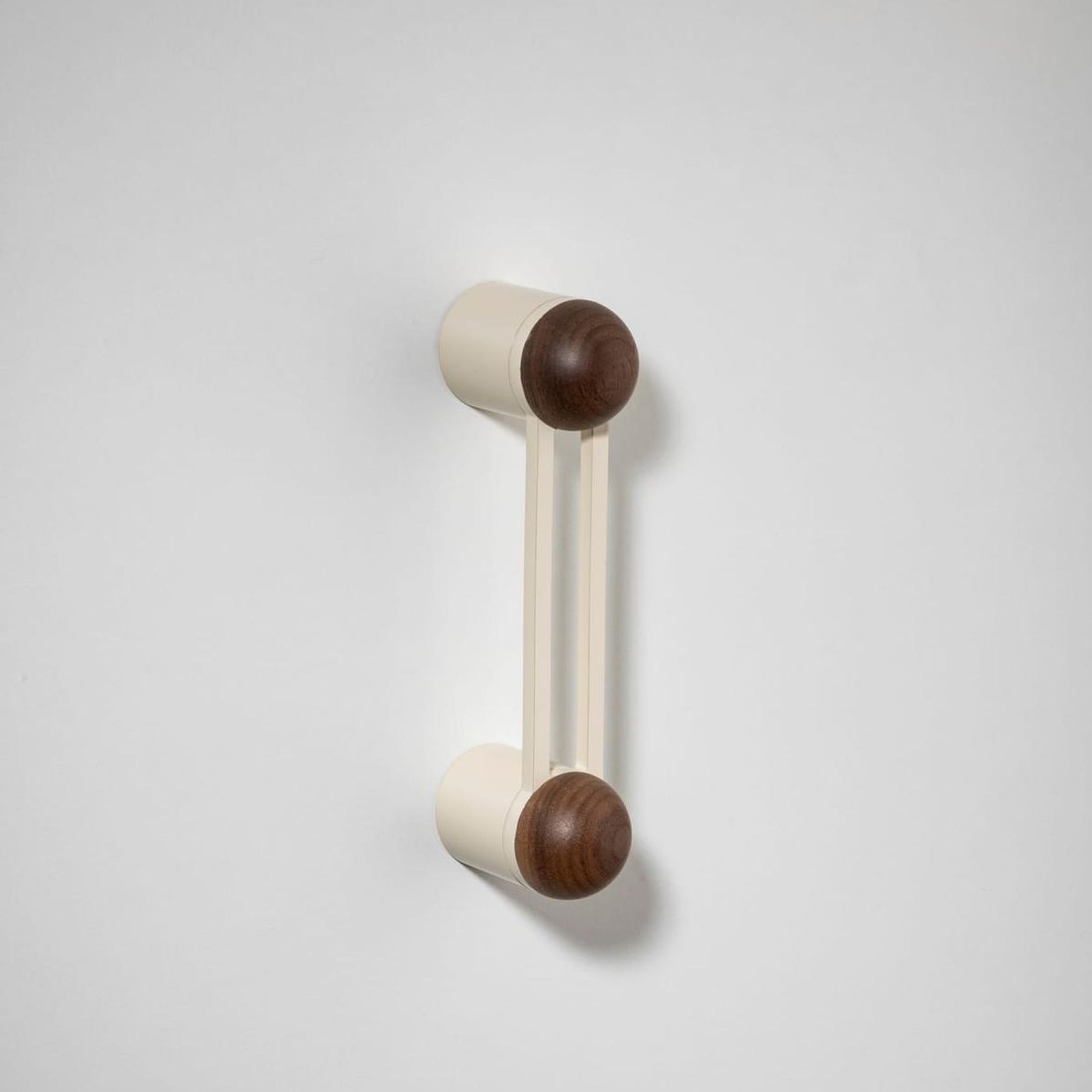 H04 Pull Handle Short gallery detail image